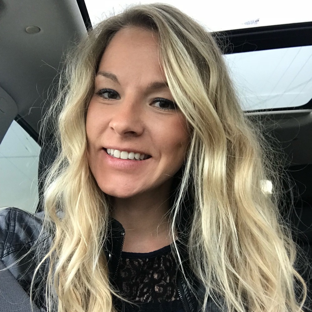 Meet your Posher, Yana